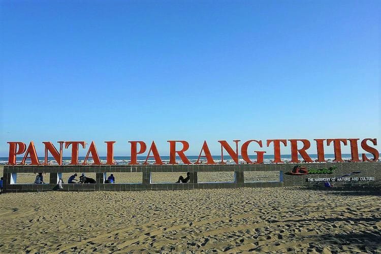 Pantai Parangtritis