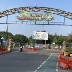 Pintu Masuk Kebun Binatang Ragunan