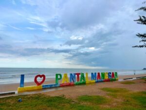 pantai manggar balikpapan