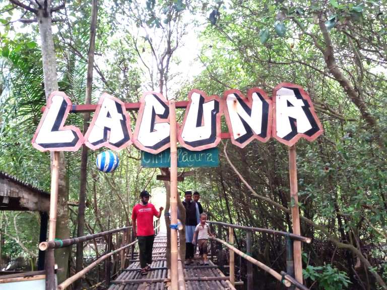 Pantai Laguna Lembupurwo (Kredit foto Googlemaps @ AGUS SUGIYARTO)