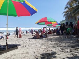 Pantai Menganti Kebumen