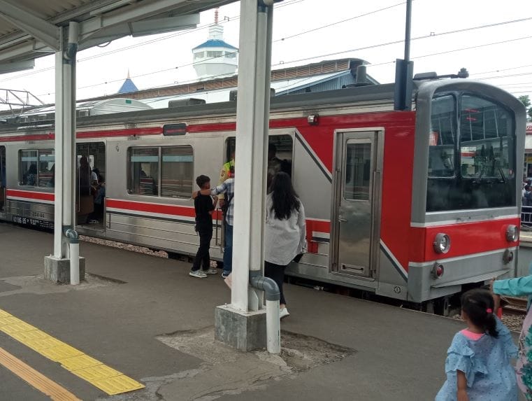 Jadwal KRL Bogor