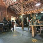 Kondisi Ruangan Warung Kopi Klotok (Dok. Foto Darsono Tan)