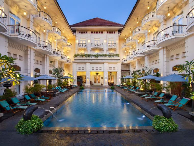 The Phoenix Hotel