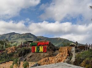 Maha Sky Batu Angkruk Dieng