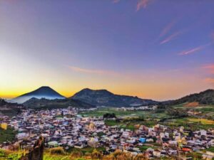 Bukit Skoter Dieng yang Indah dan Menawan