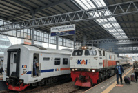 Jadwal Kereta Lokal