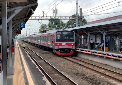 Jadwal KRL di Stasiun Sudimara