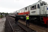 JADWAL KERETA STASIUN WALANTAKA