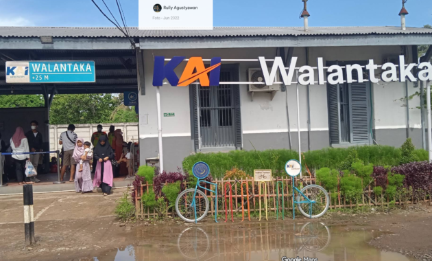 KERETA STASIUN WALANTAKA