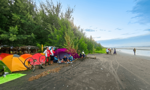 Pantai Pulau Puteri Cikeong