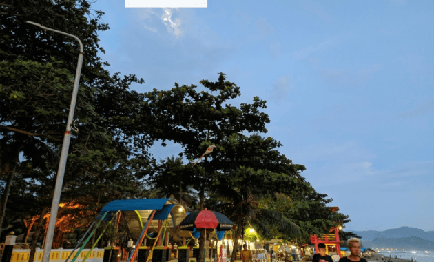 Pemandangan Malam hari pantai Citepus